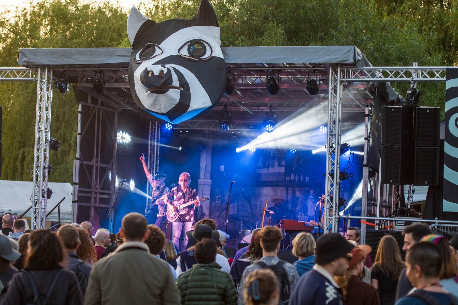 The Flying Pig stage and crowd at Strawberry Fair